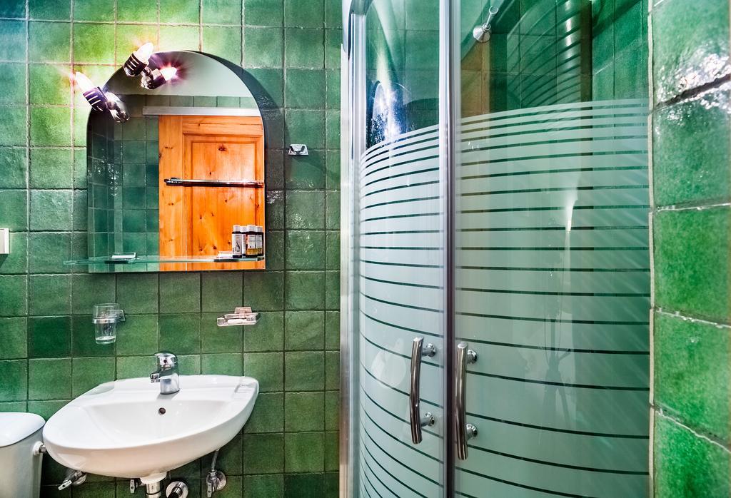 Dias Guesthouse Папингон Экстерьер фото